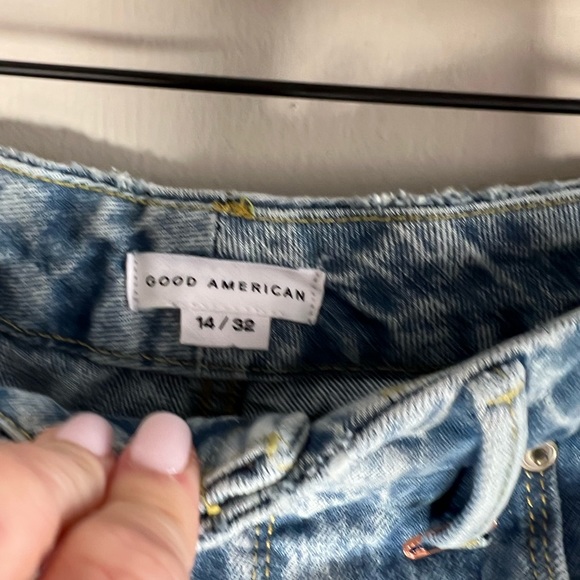 Good American Good Icon Jeans - Picture 10 of 10